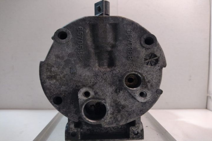 Compresor Clima 8200421410 / 01140078 Renault Vel Satis prima generat