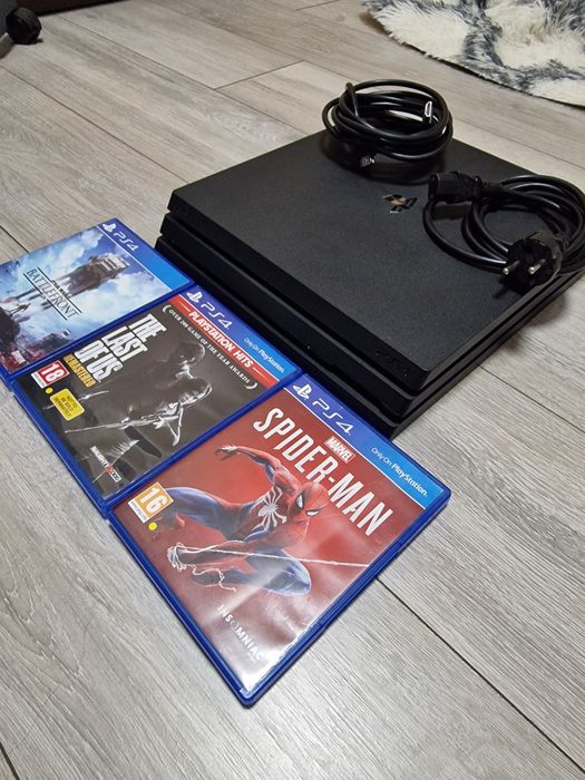 Consolă PlayStation 4 PRO 1TB SSD BLACK, PS4 PRO, Blu-Ray + Jocuri