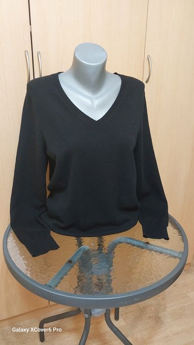 Пуловер Uniqlo. 100%кашмир размер L/М