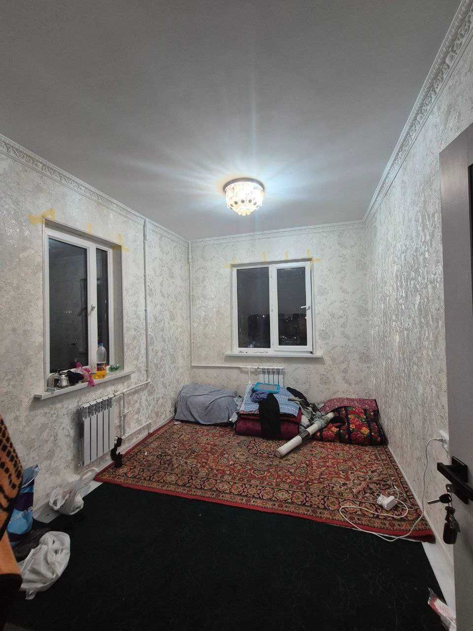СЕБЗОР 2 хона 4-этаж 60м2 квартира СРОЧНО сотилади!Метро Гафур Гулям