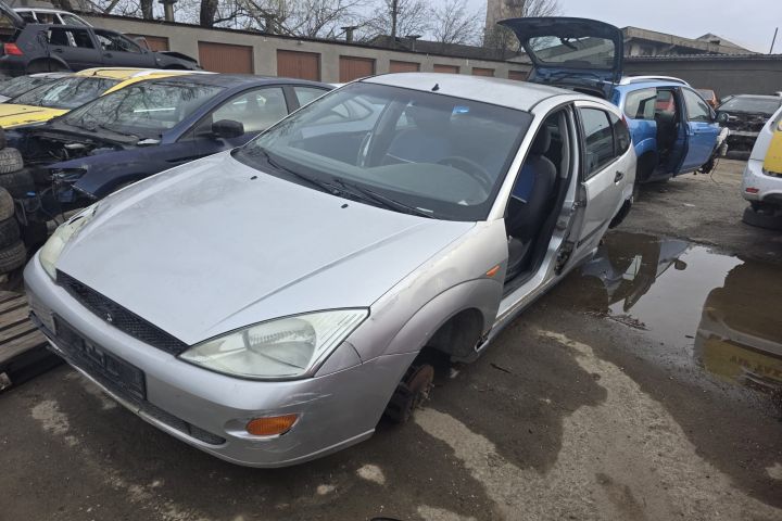 Macara geam fata stanga electrica 0130821756 Ford Focus prima generat