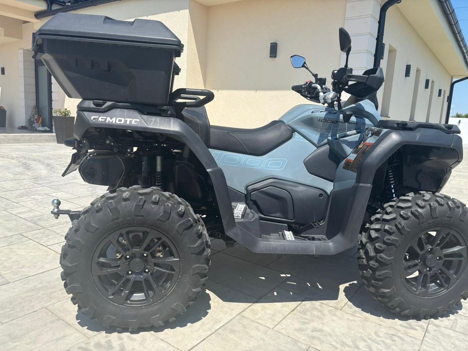 De vănzare ATV -URI