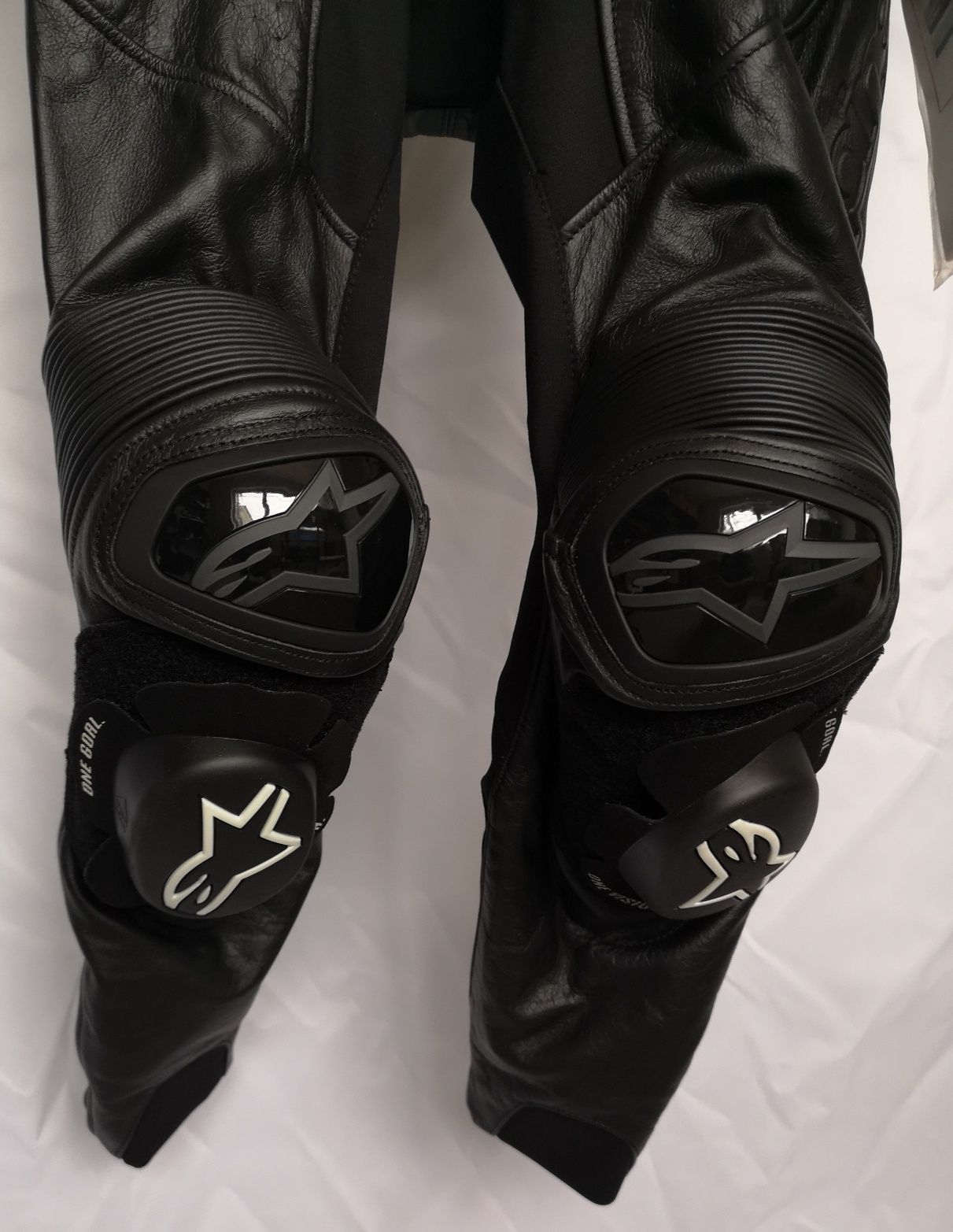 Costum combinezon Alpinestars Nou