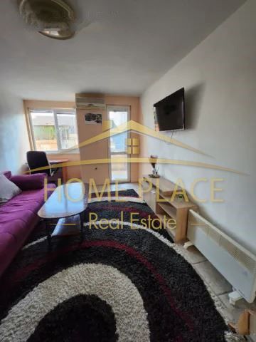 Дава се под наем Тристаен апартамент в Варна, Левски - 70 кв.м за 510 € - Снимка #1