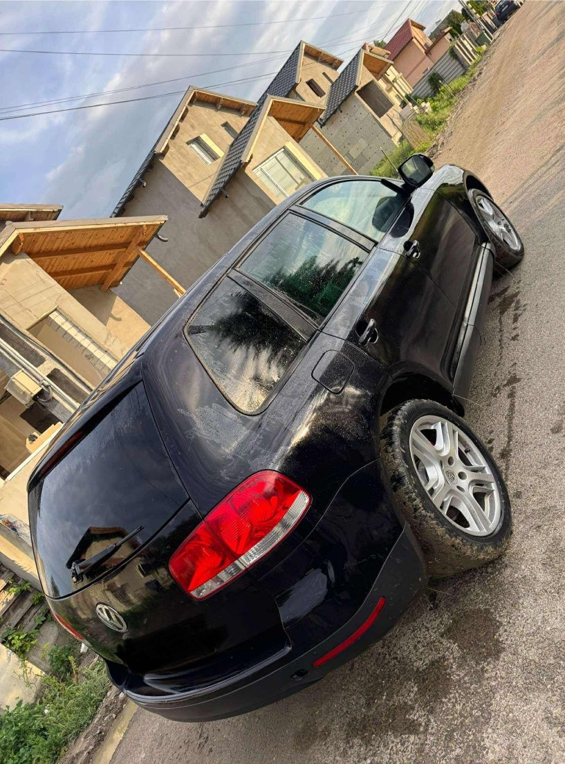 Dezmembrez touareg 30d automata