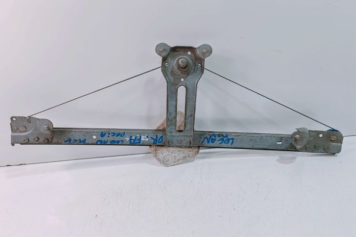 Macara stanga spate Dacia Logan prima generatie