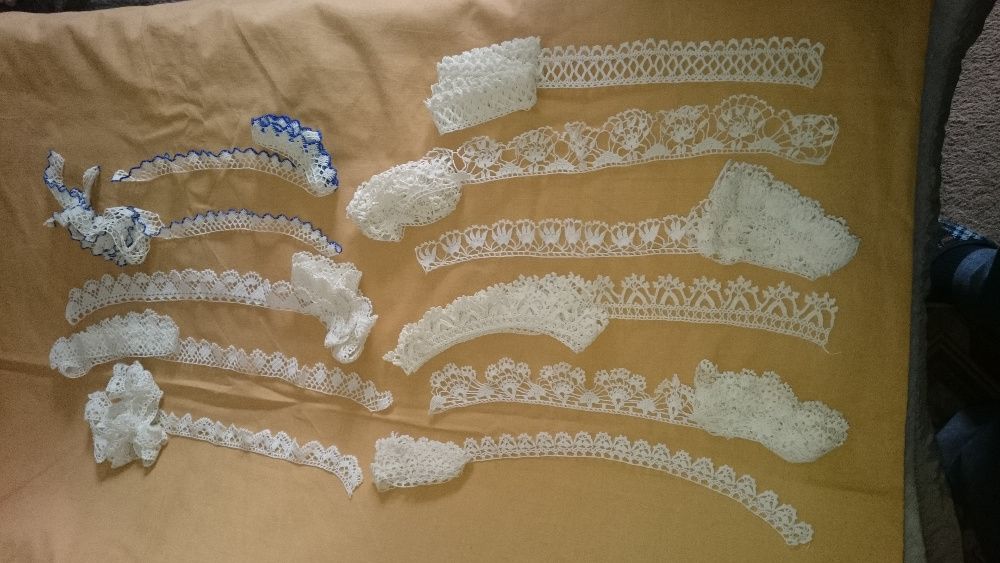 Ръчно плетени дантели за носии и декорация