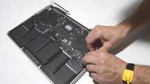Dezmembrez Macbook Pro Retina 15" Mid 2015 A1398, Placa de baza ok