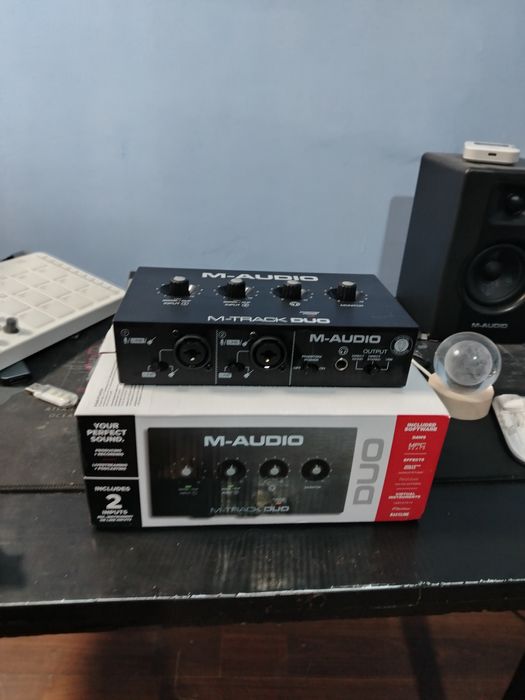 Звуковая карта M-Audio fast track duo