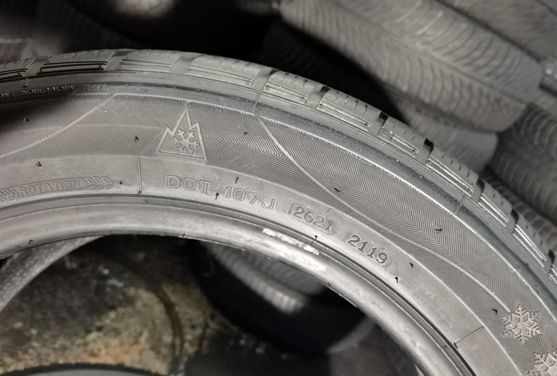 225/55R18 98V Nankang  6,1mm   DOT19