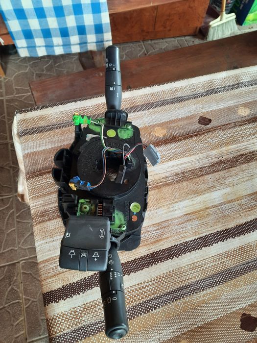 Bloc Lumini R. Megan