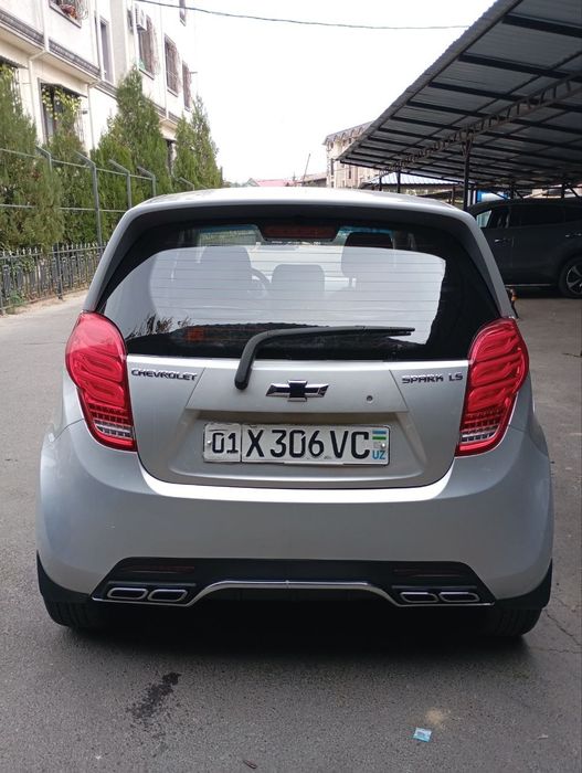 продается спарк металик