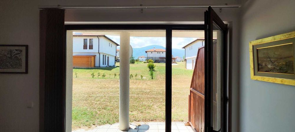 Обзаведено студио в голф клуб