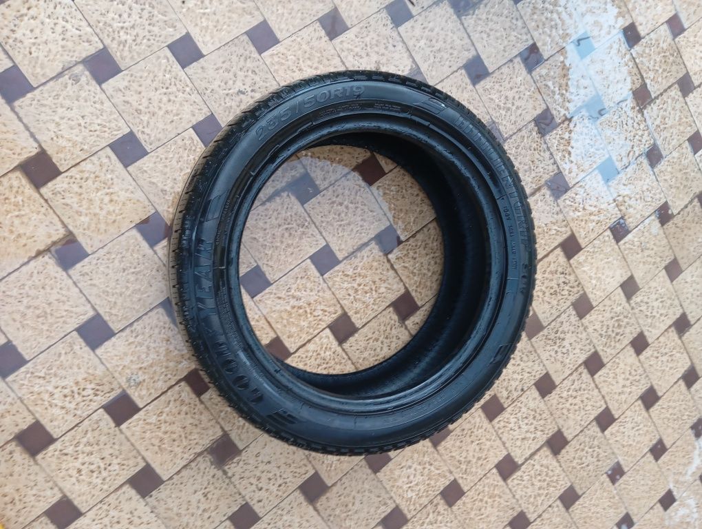 235 55 R19 shinalar
