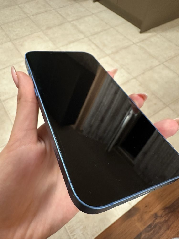 Iphone 13 128gb перфектен