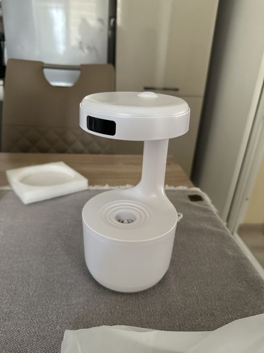 Umidificator Anti Gravity, Afisare Ora, Lumina Ambientala, NOU