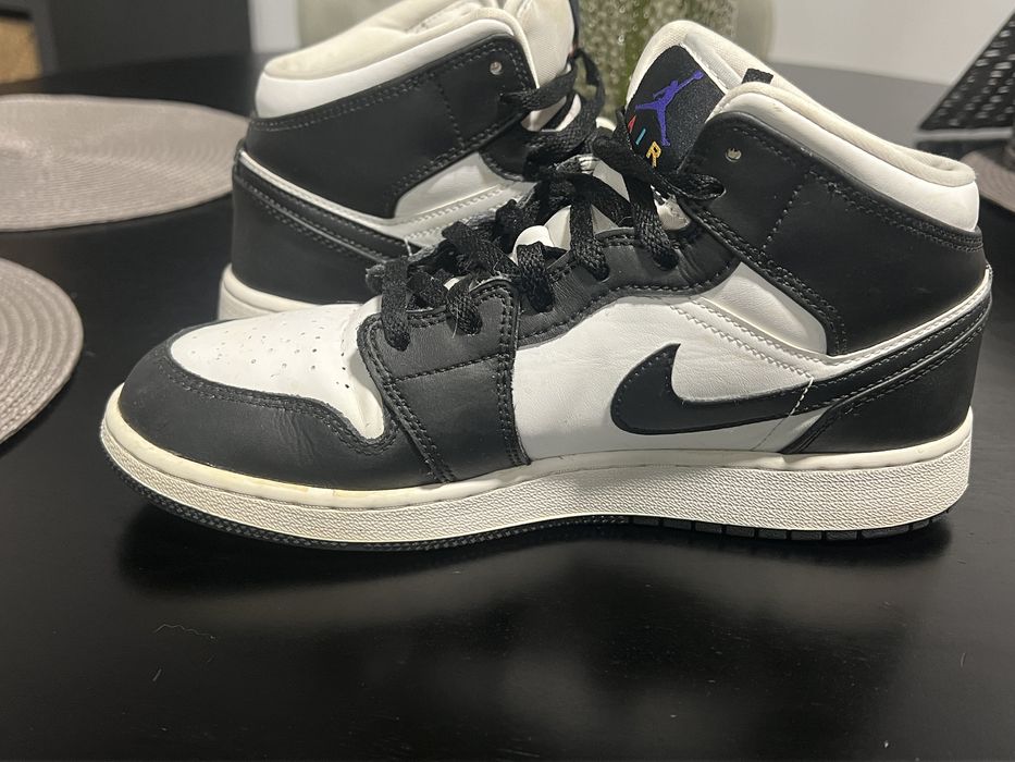 Vând Air Jordan 1 Mid Hologram M40