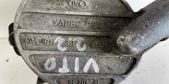 Pompa vacuum A61123065 Mercedes-Benz C-Class W203/S203/CL203 seria