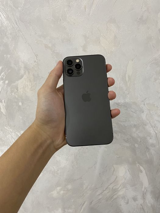 Продам айфон 12про 256гб