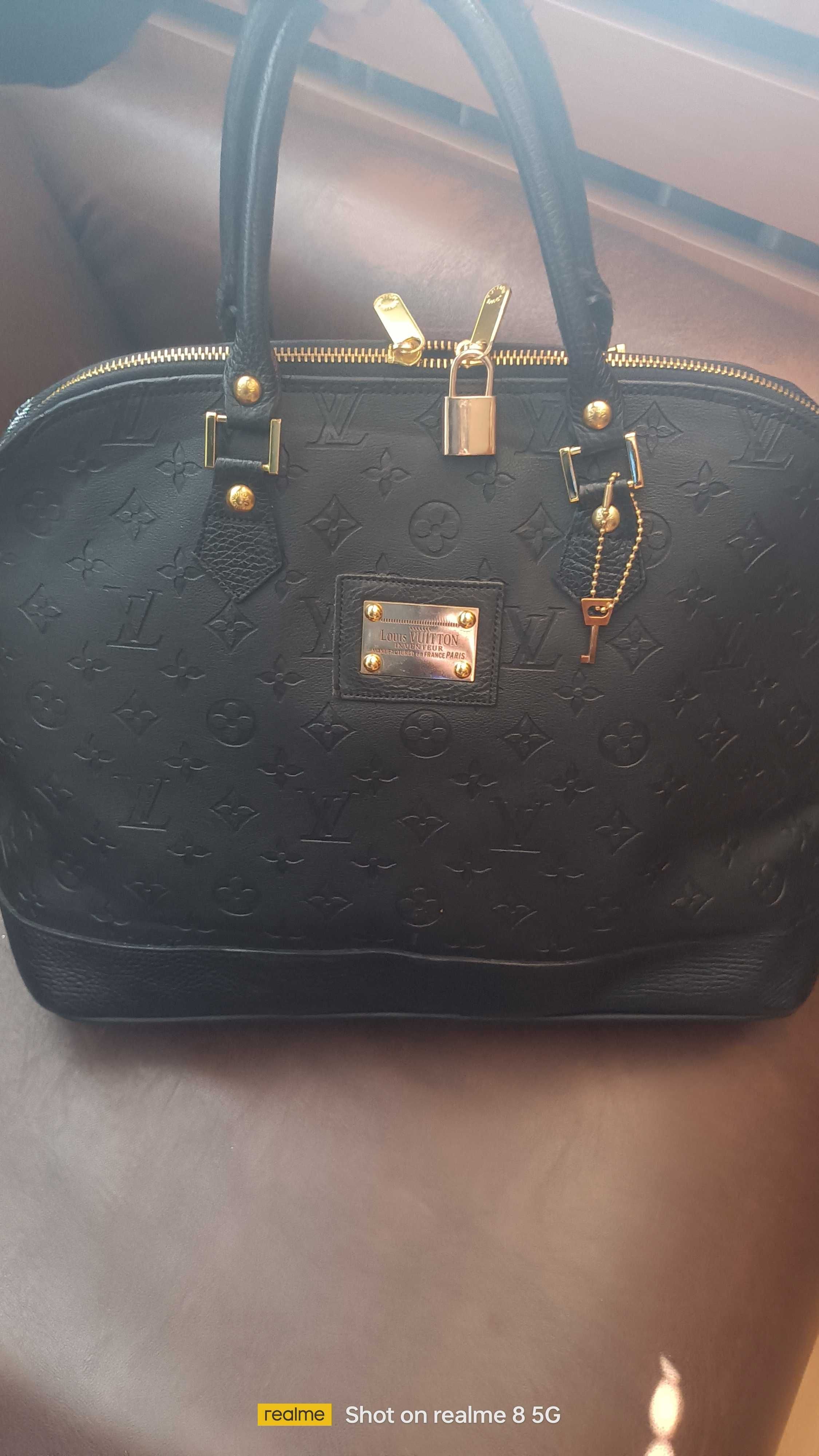 Дамска чанта Louis Vuitton