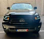 Toyota Tundra 5.7 Black