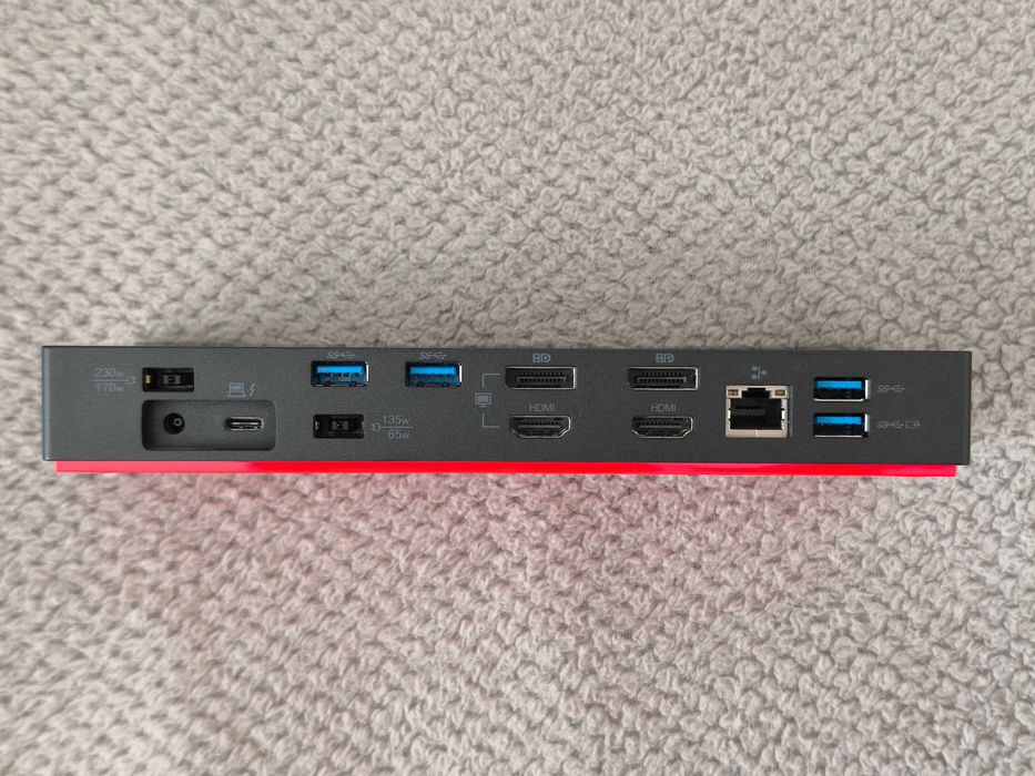 Lenovo ThinkPad Universal Thunderbolt 3 Gen2 Dock USB C докинг станция