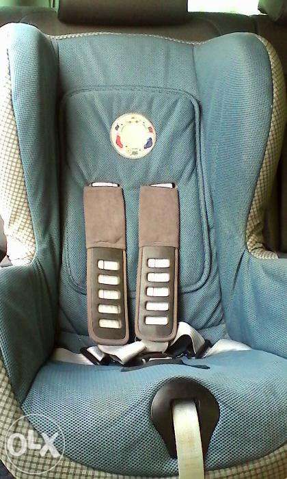 Vand scaun auto cu isofix de la Volkswagen