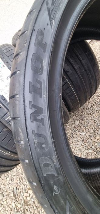 Anvelope Dunlop Sport Maxx RT2 
235/35 ZR19 91Y XL