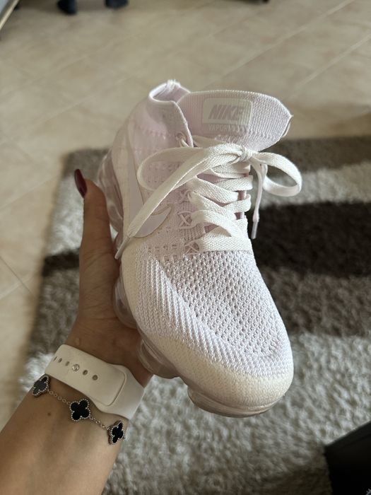 Дамски обувки Nike Vapormax