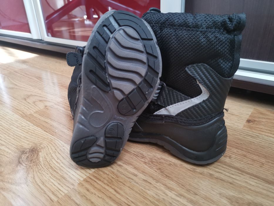 Cizme iarna Kamik nr 25, impecabile