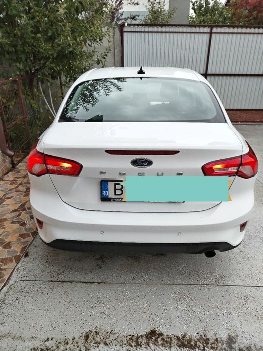 Vând Ford Focus  2020