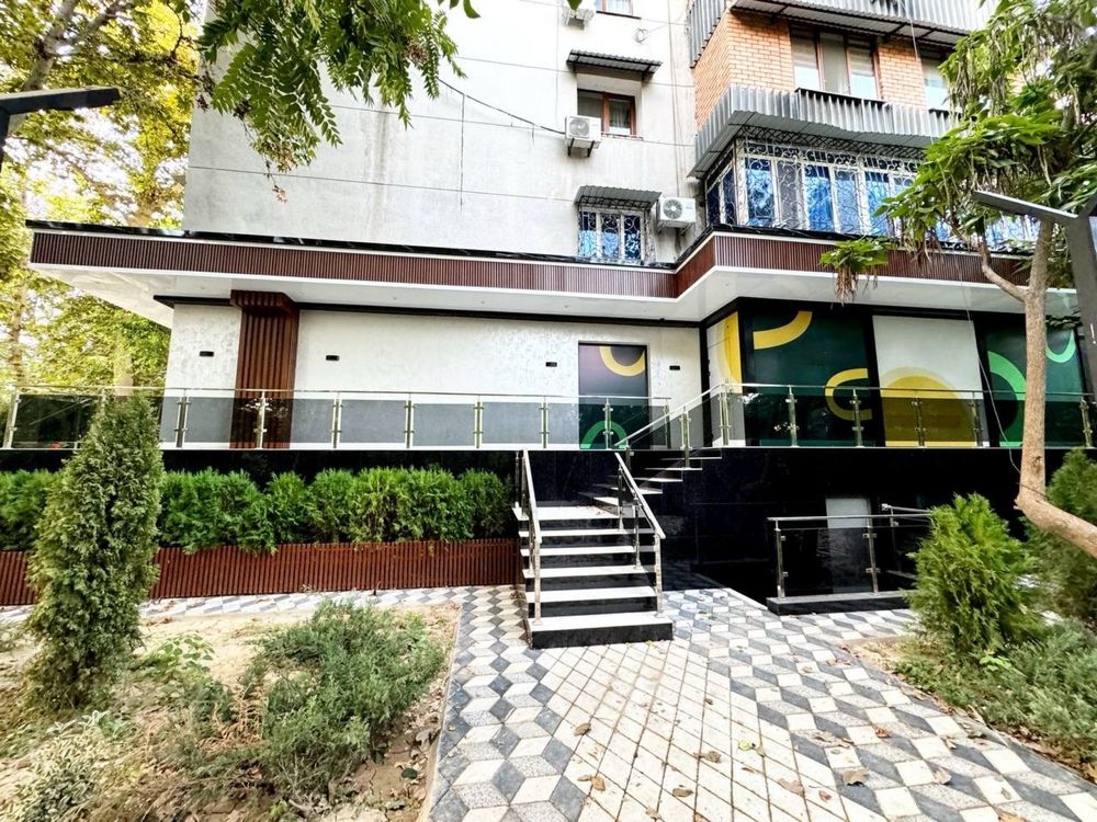 Продается нежилое помещение вдоль дороги 195м2 - Ц-1 | Бон кафе