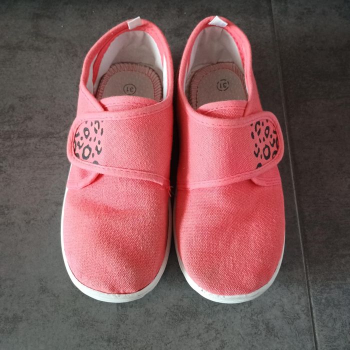 Пантофи 31 номер