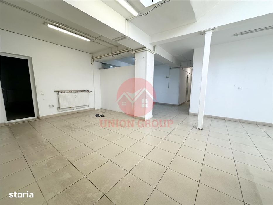 Spatiu comercial foarte spatios, ideal pentru clinici medicale, zona B