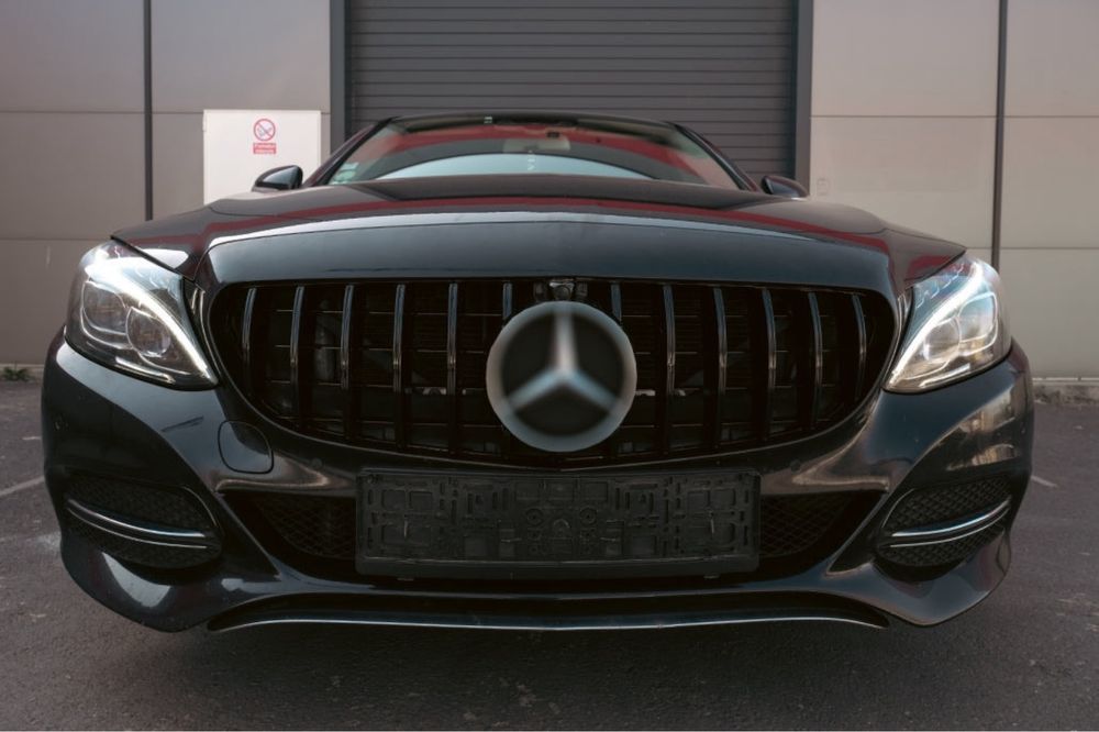 Предна решетка за Мерцедес Mercedes Ц клас C Class W205 (14-18) GTR