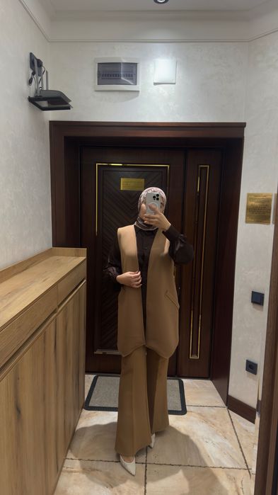 Янги ва 1-2 марта кийилган АЕЛЛАР КИЙИМИ СОТИЛАДИ!