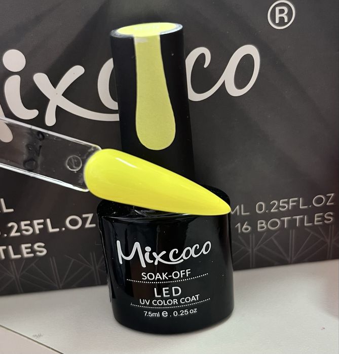 Продавам колекция от гел лакове MİXCOCO Всички са в отлично състояние.