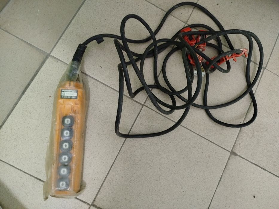 Продажа.пульт от кран балки и тельфера