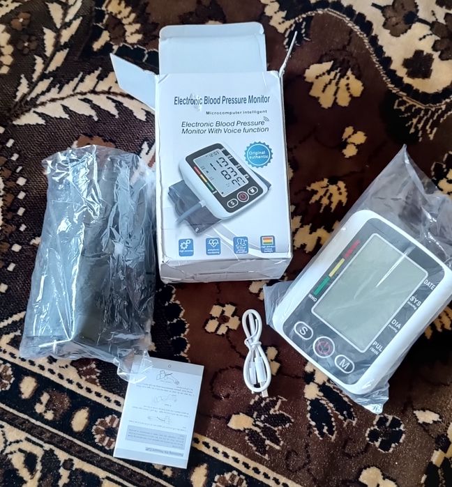 Тонометр для измерения давления плечевой