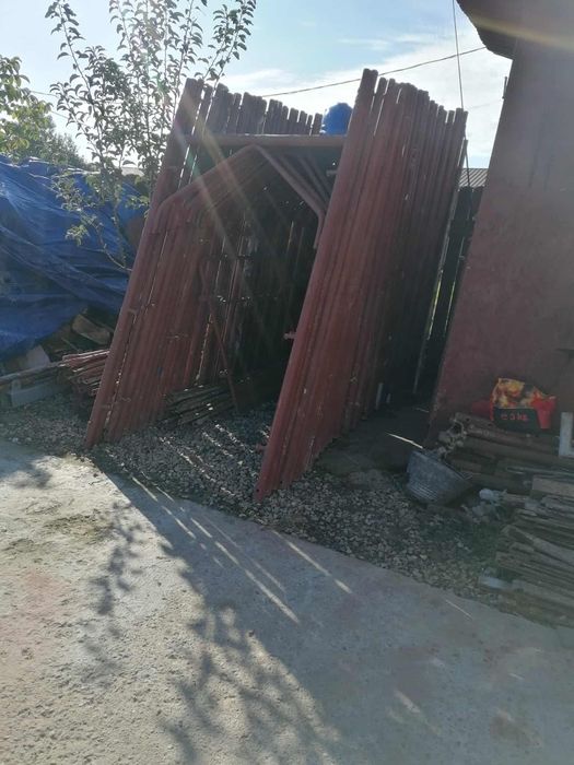 Schela metalica de inchiriat