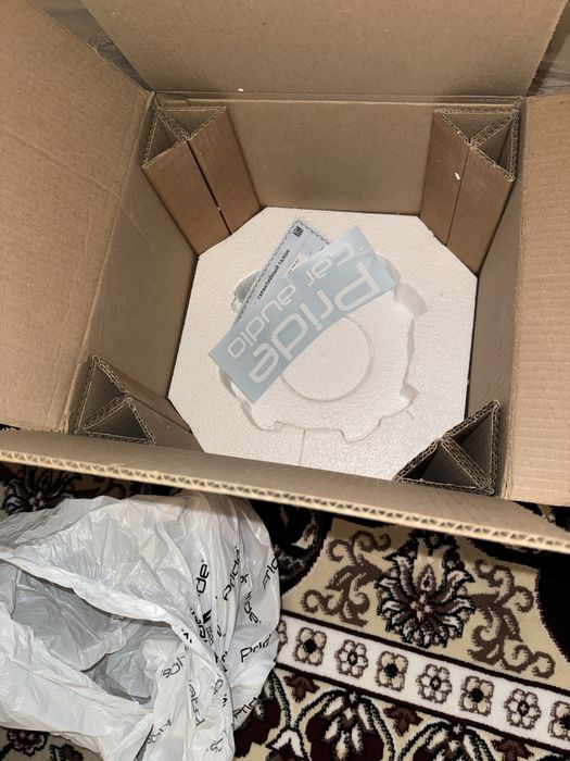 Yangi hammasi yashik fanerdan  yangi qòyilmagan jovob.