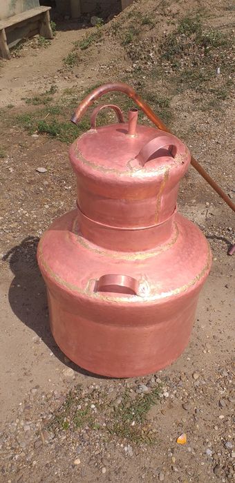 Vând cazan de țuică la 120 de Litri  cu fundul de 4 mm