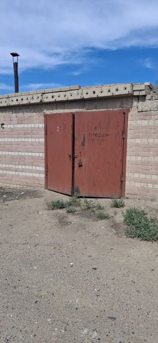 Продам гараж на Юности
