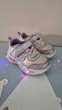Adidasi Skechers cu luminite