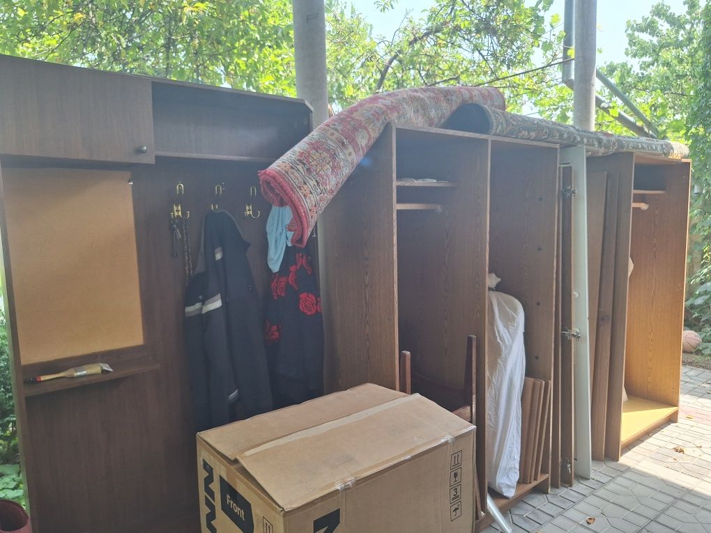 Mebel shkaf, gardirob, ugalok sotiladi