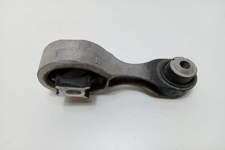 Suport  tampon motor 8200404271 Renault Trafic a 3-a generatie seria