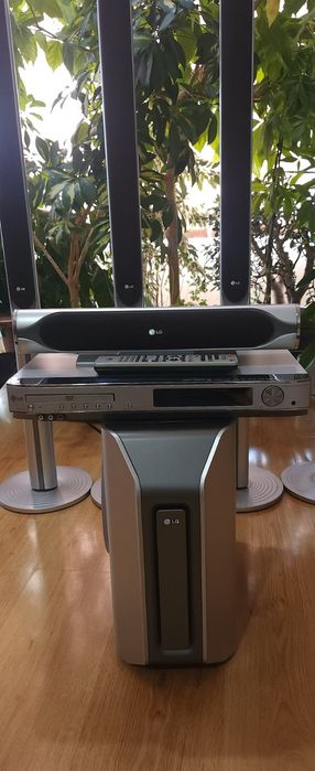 Домашно кино LG.