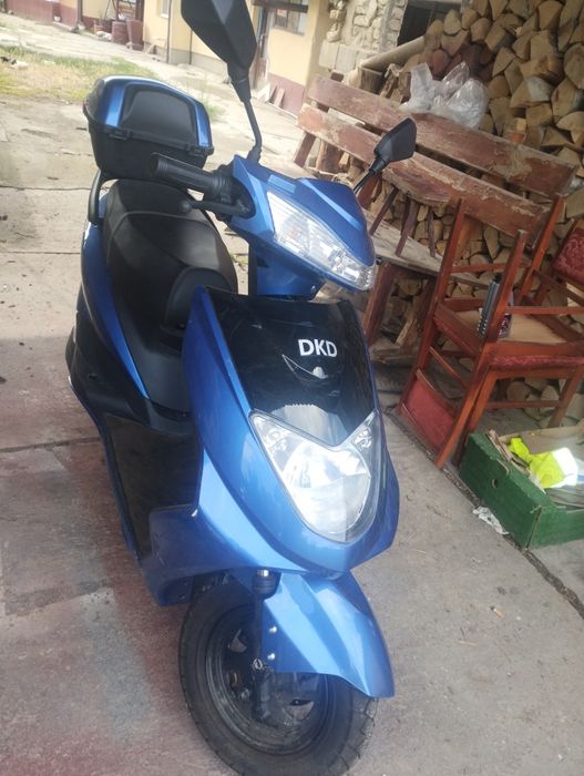 De vânzare scuter nou