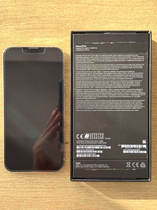 Vând iPhone 13 Pro Silver 128GB