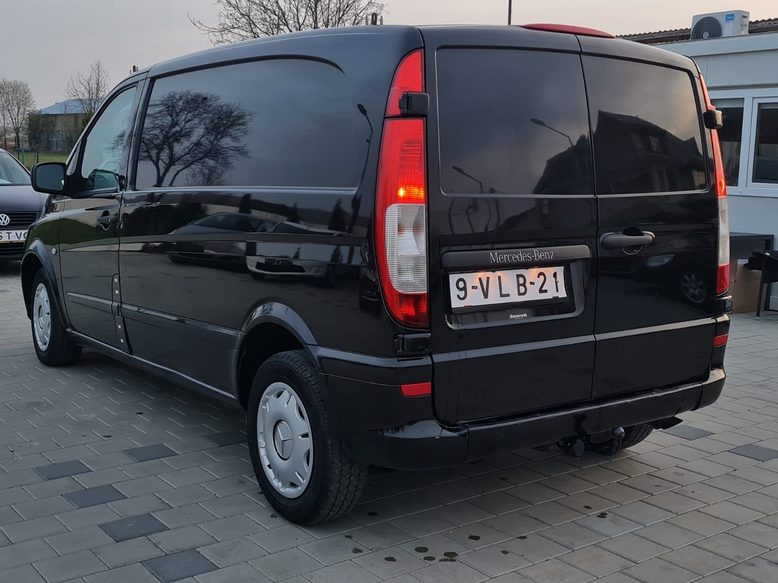 Mercedes Benz Vito 2.2diesel facelift euro5 ac navi piele posibil schi